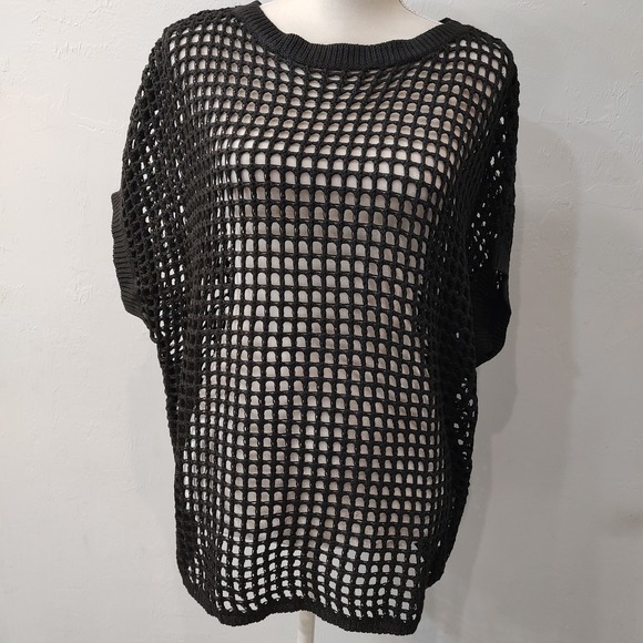 The Unbranded Brand Tops - Crochet Oversized Black Top Sz XL Boho Cover Up Short Sleeve Lagenlook Casual